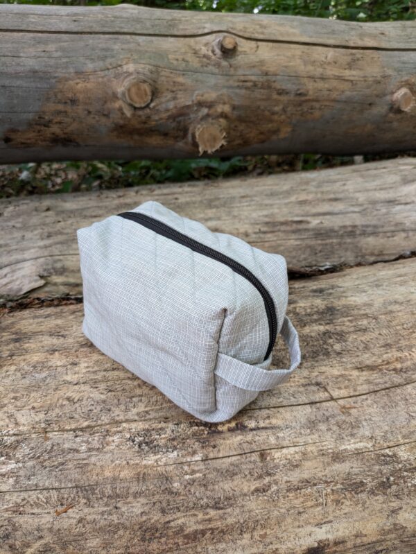 Trousse de toilette matelassée – Image 9