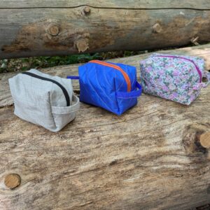 Trousse de toilette matelassée
