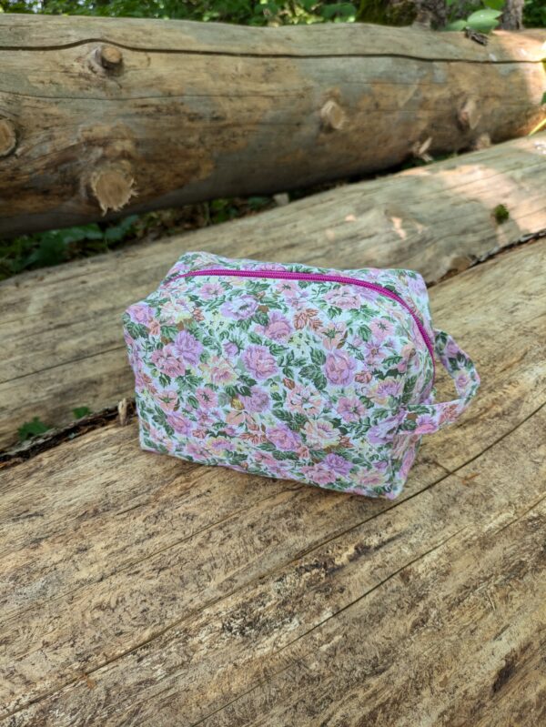 Trousse de toilette matelassée – Image 5